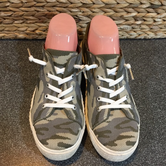 Madden NYC by Steve Madden Camouflage Sneakers - Picture 2 of 14